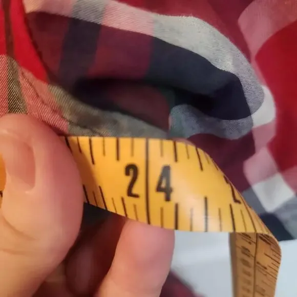 Wrangler Men's X-Long Tails Red Plaid Button-Up Pearl Snap Shirt - Size 16 - Picture 6 of 7